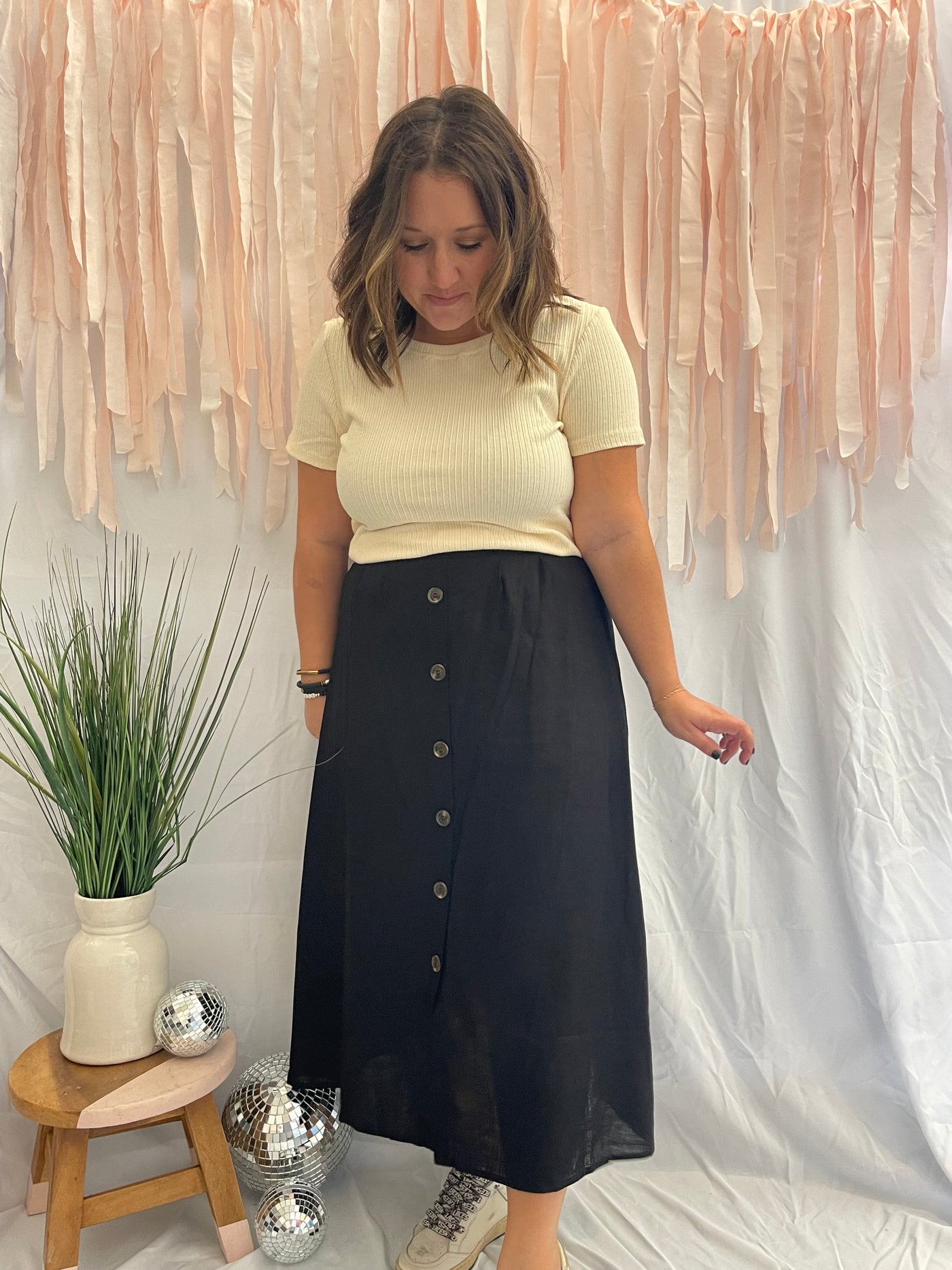 Button-Down Linen Blend Midi Skirt