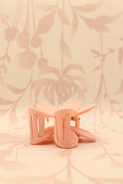 Matte Flower Hair Claw Clip | Light Pink