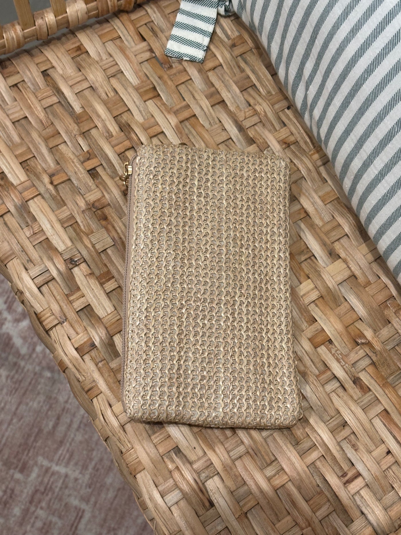 Woven Wristlet Wallet Bag | Mocha