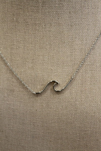 Wave Pendant Necklace | Silver