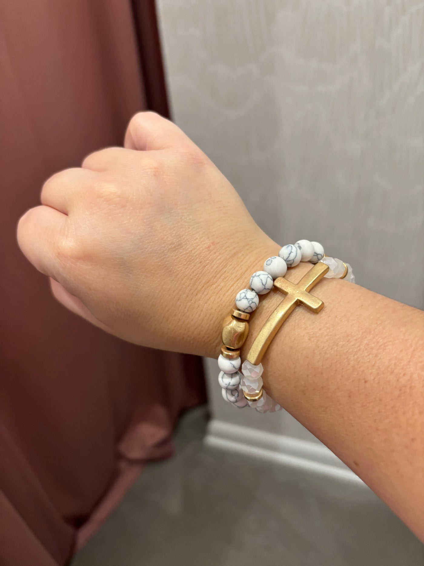 Beaded Side Cross Bracelet Set | White