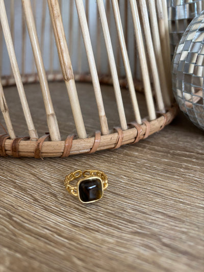 Oriana Gemstone Ring | Brown