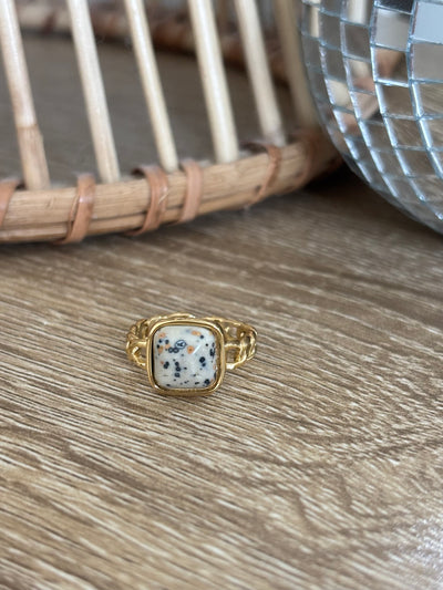 Oriana Gemstone Ring | Beige