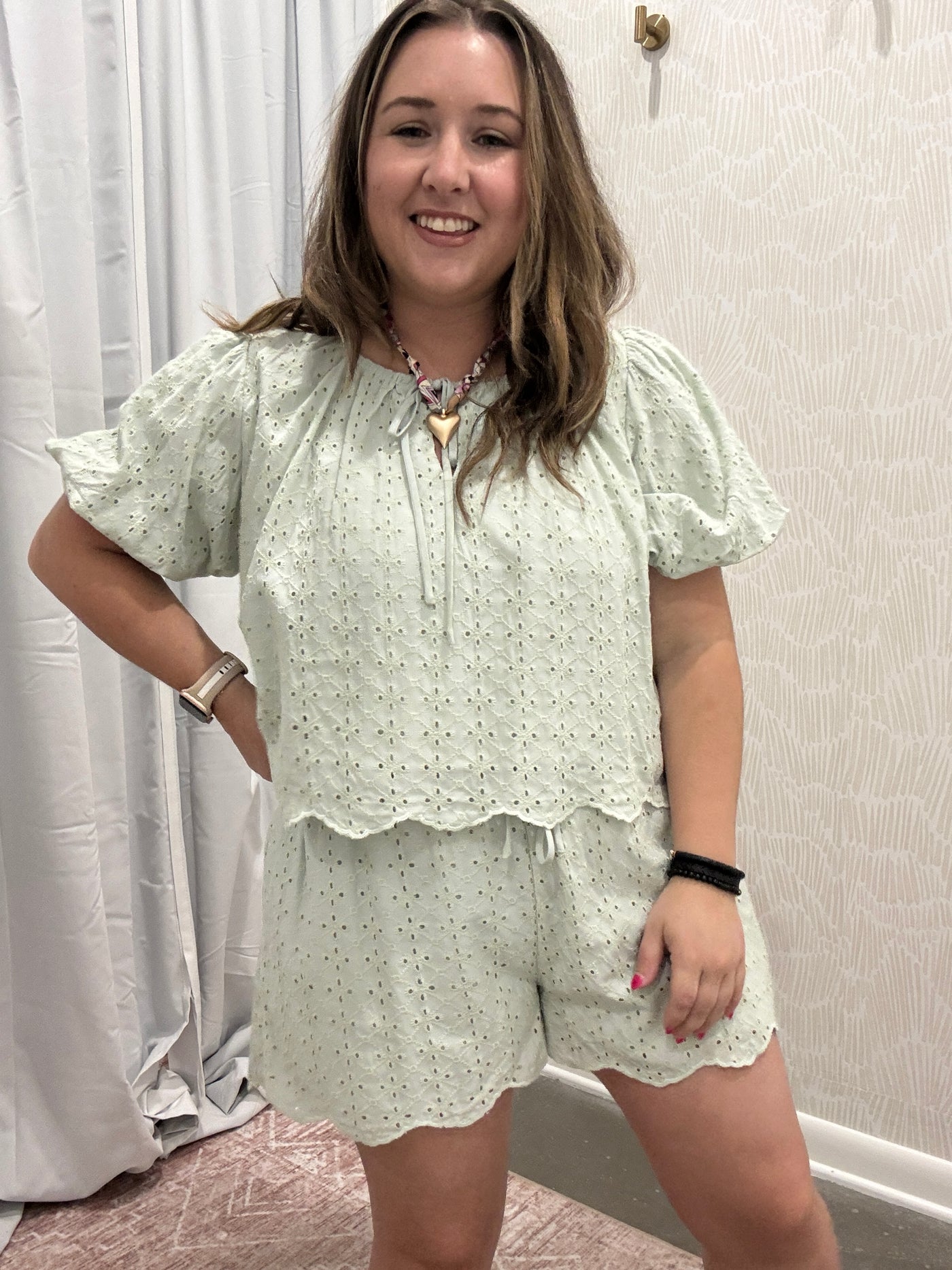 Eyelet Shorts Green