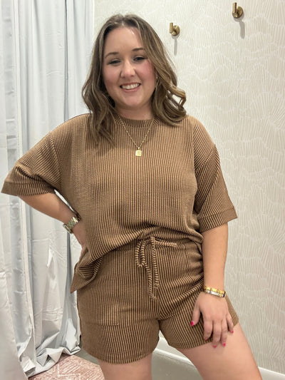 Ryleigh Ribbed Tee | Deep Camel