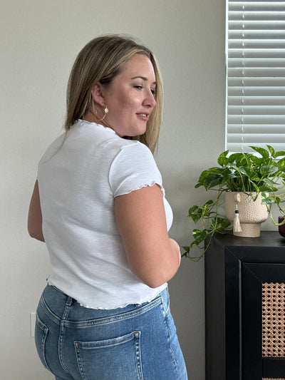 Lettuce Trim Cropped Tee | White