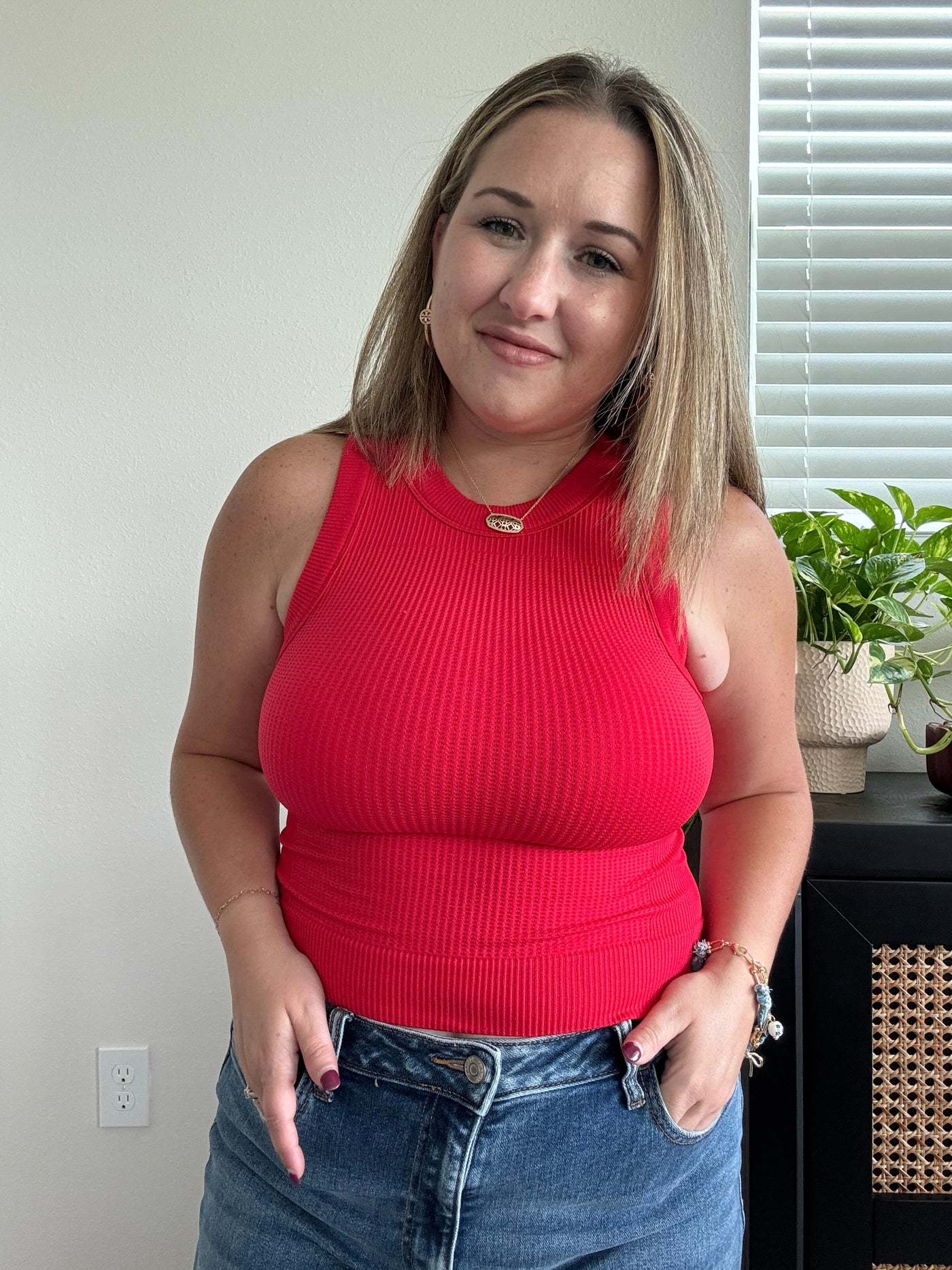 Seamless Cropped Tank | Red