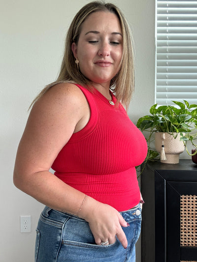 Seamless Cropped Tank | Red