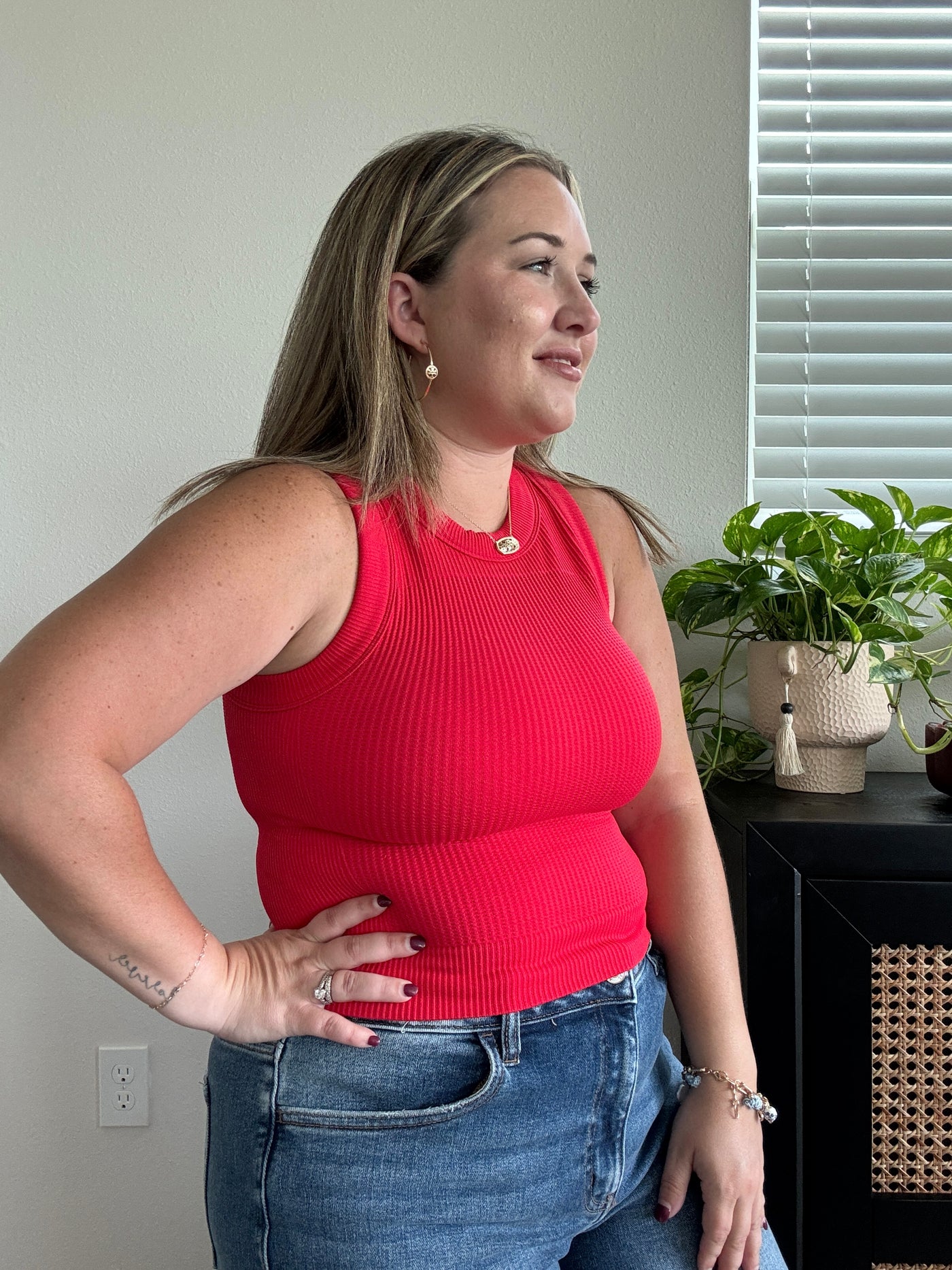 Seamless Cropped Tank | Red