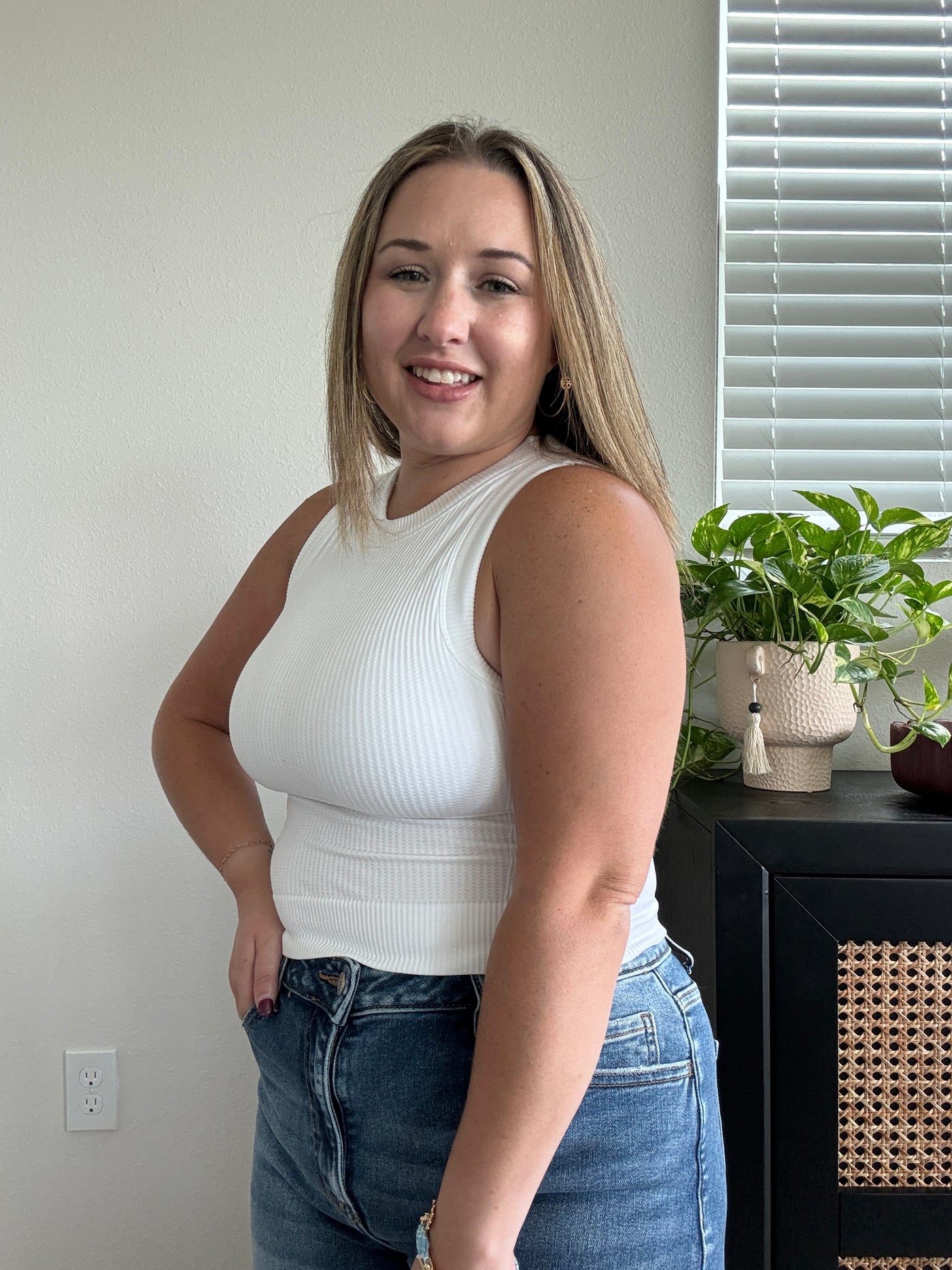 Seamless Cropped Tank | White
