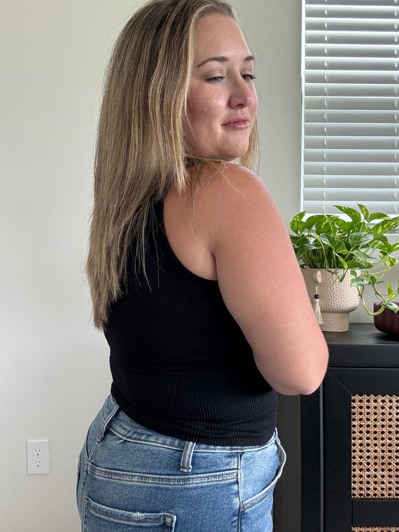 Seamless Cropped Tank | Black