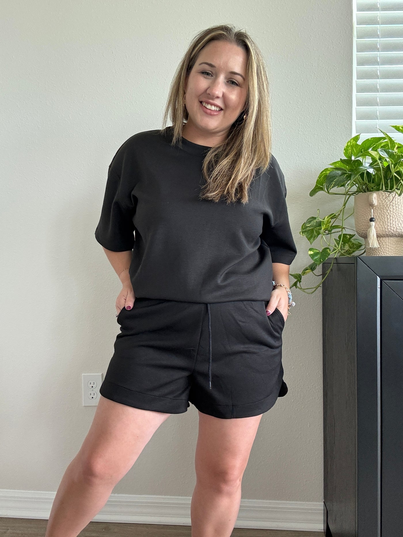 Scuba Round Neck Top | Black
