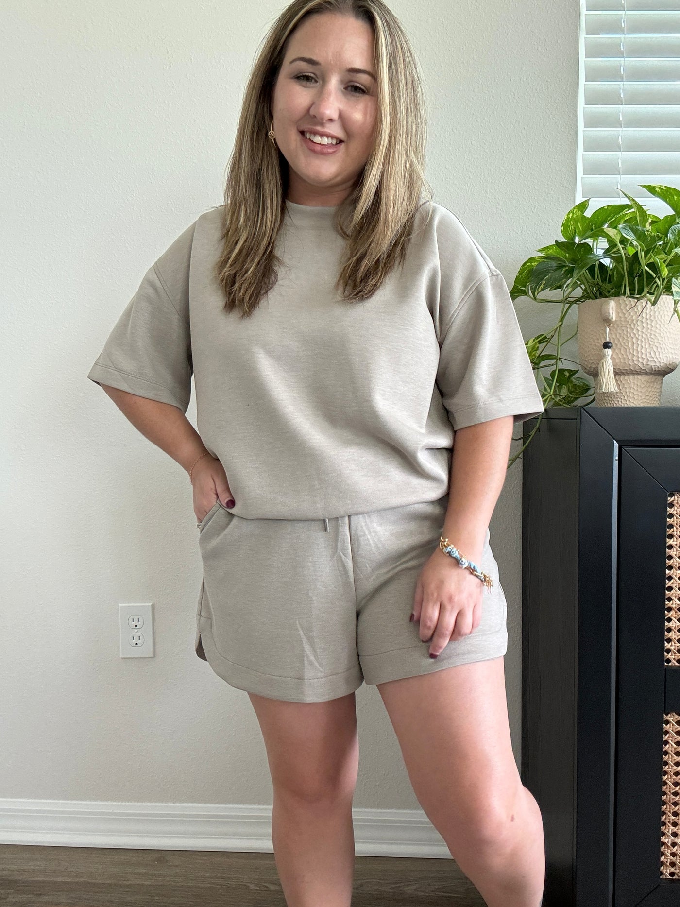 Scuba Dolphin Top | Ash Mocha