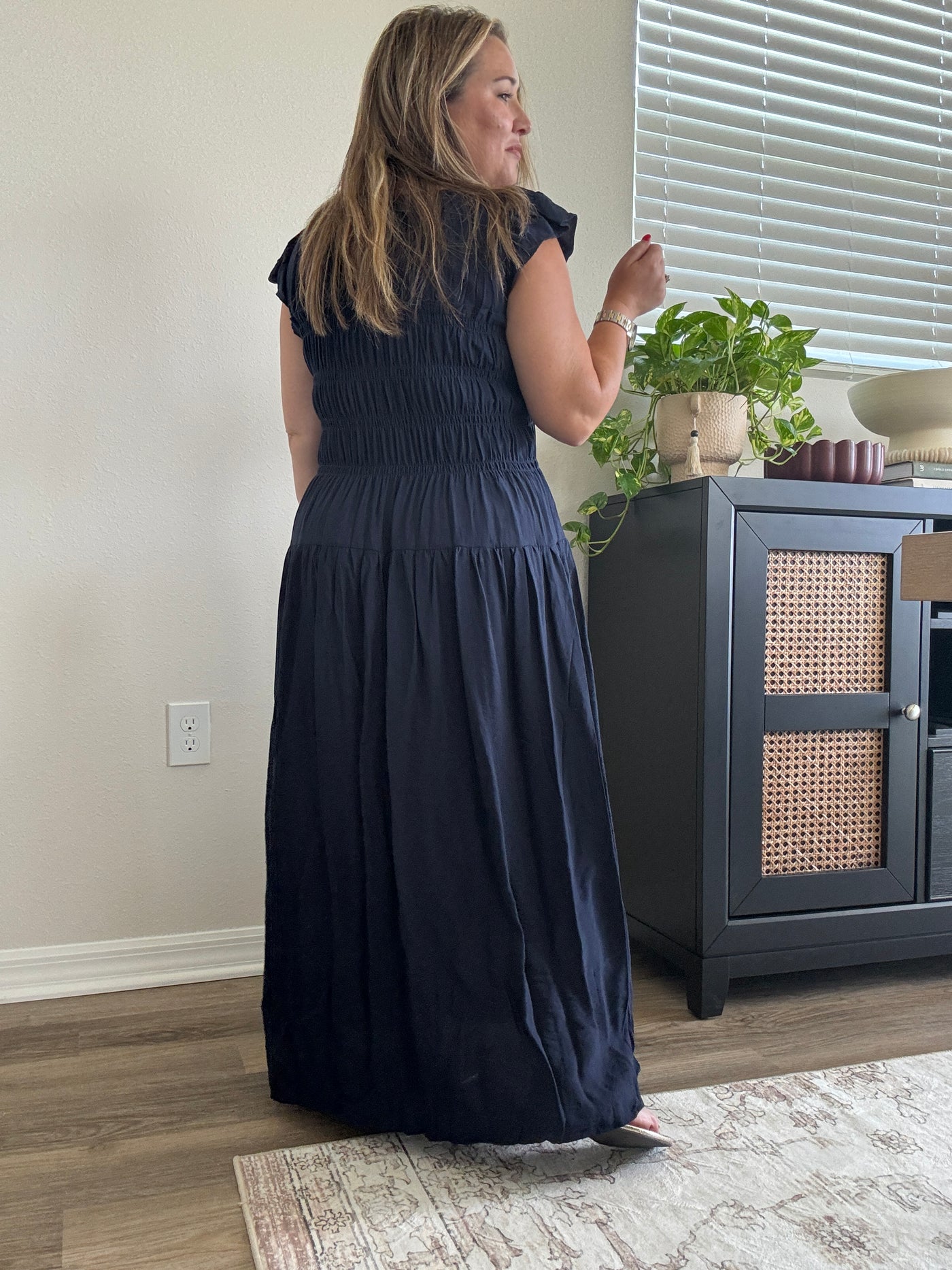 Avery Ruffle Sleeve Midi Dress