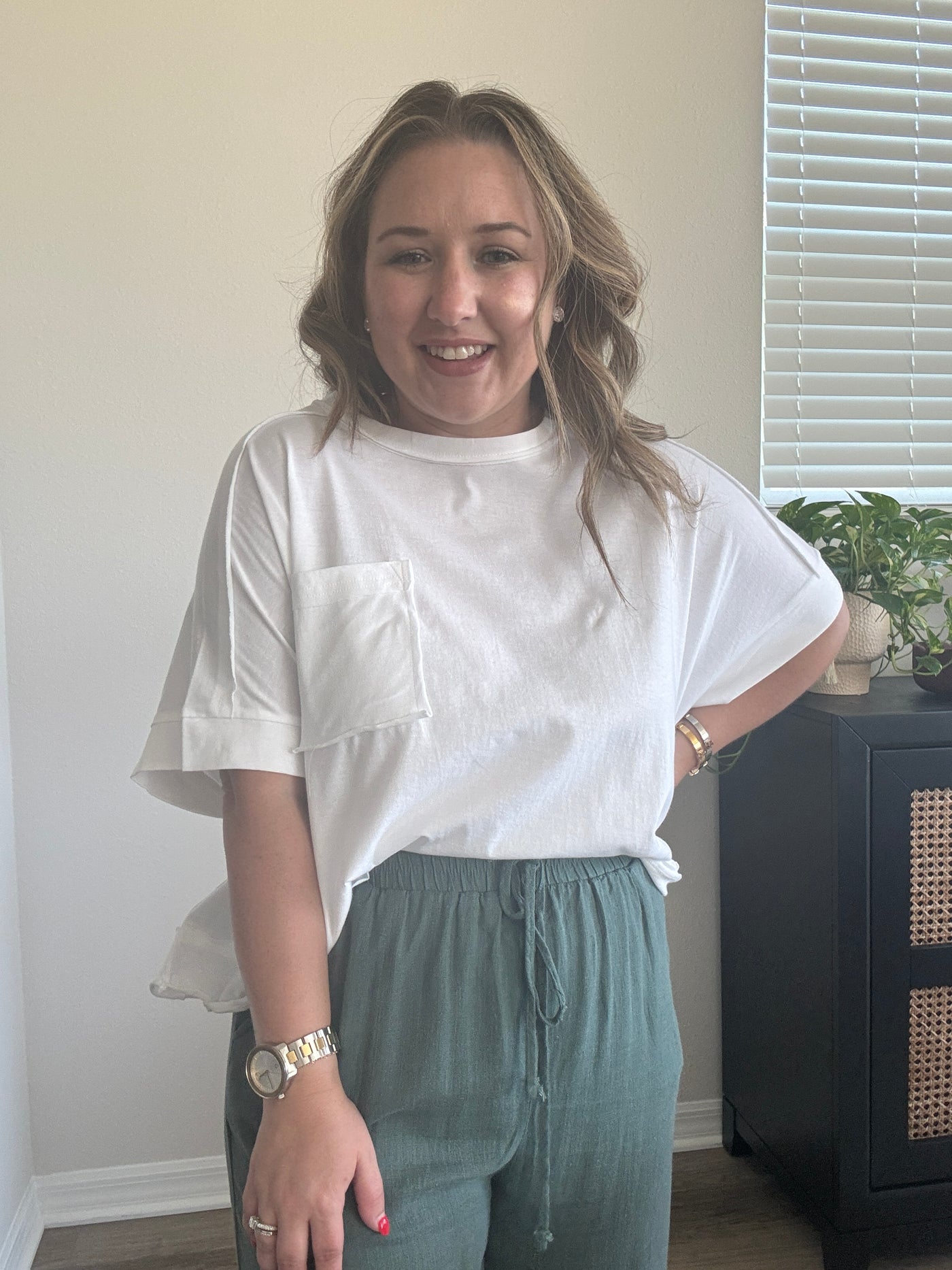 Amelia Oversized Crop Box Tee