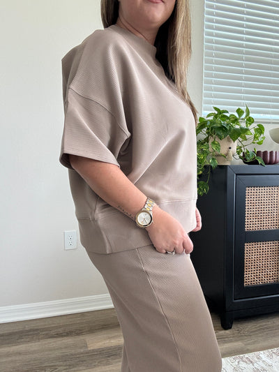 Ribbed Round Neck Tee | Cocoa