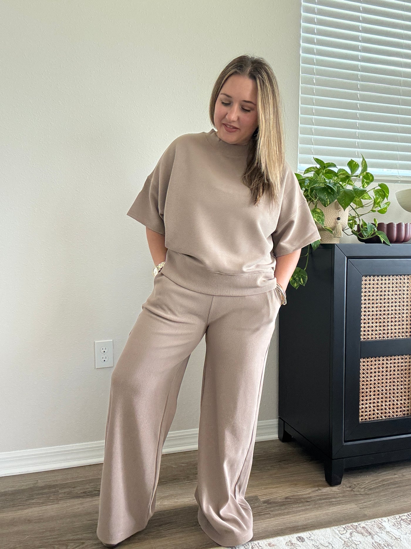 Ribbed Elastic Waist Pants | Cocoa