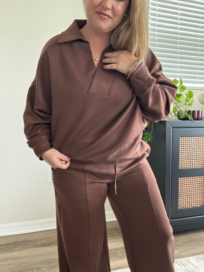 Scuba Collared Pullover | Brown