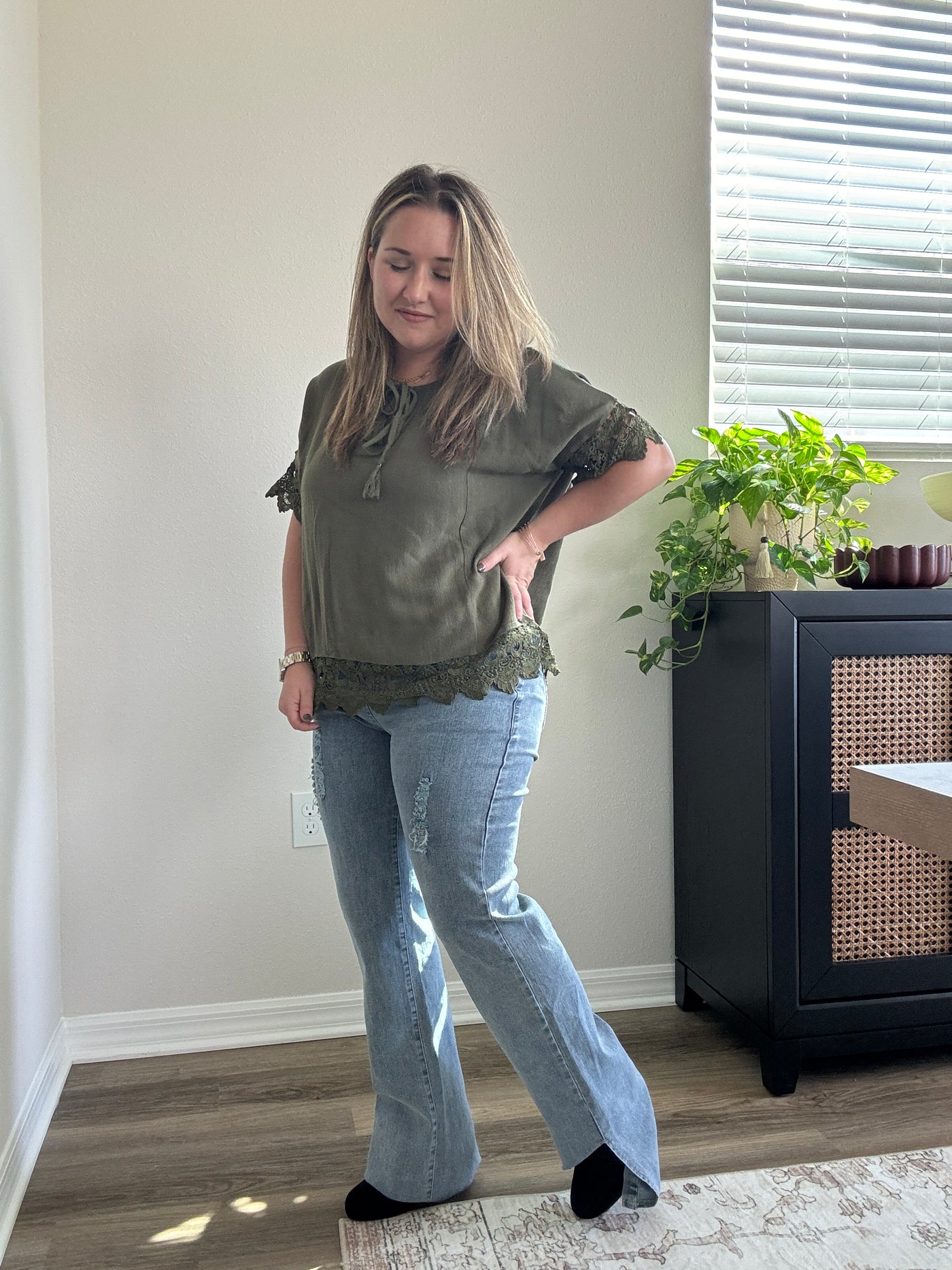 Side Slit Distressed Bootcut Stretch Denim