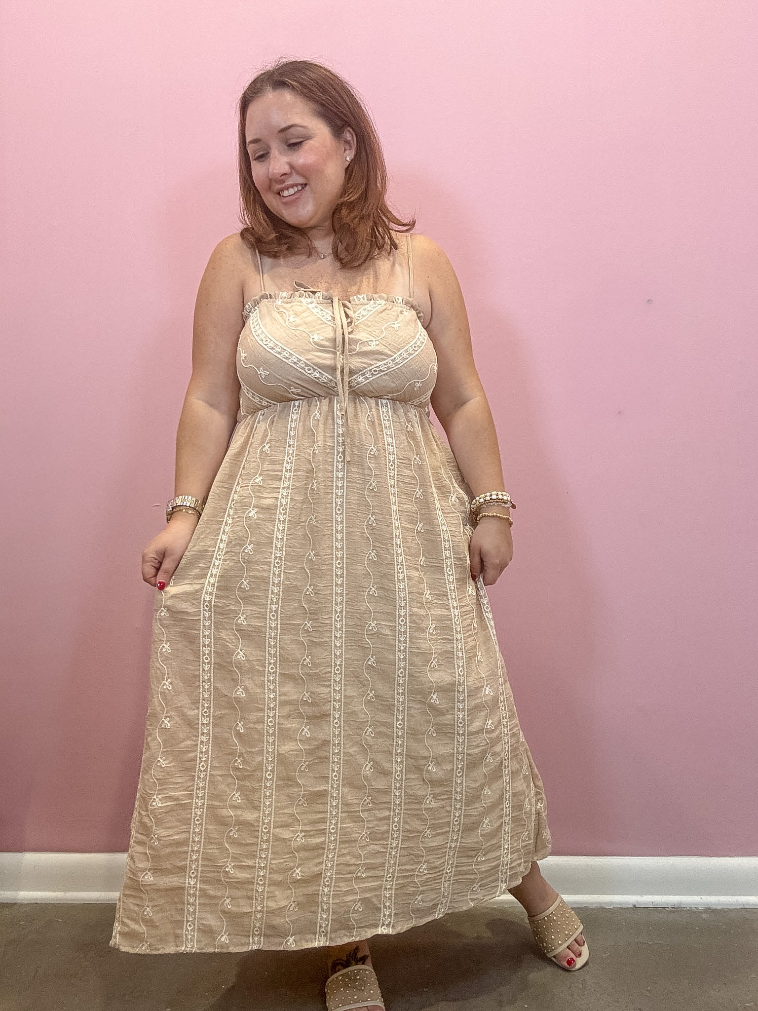 Embroidery Midi Dress