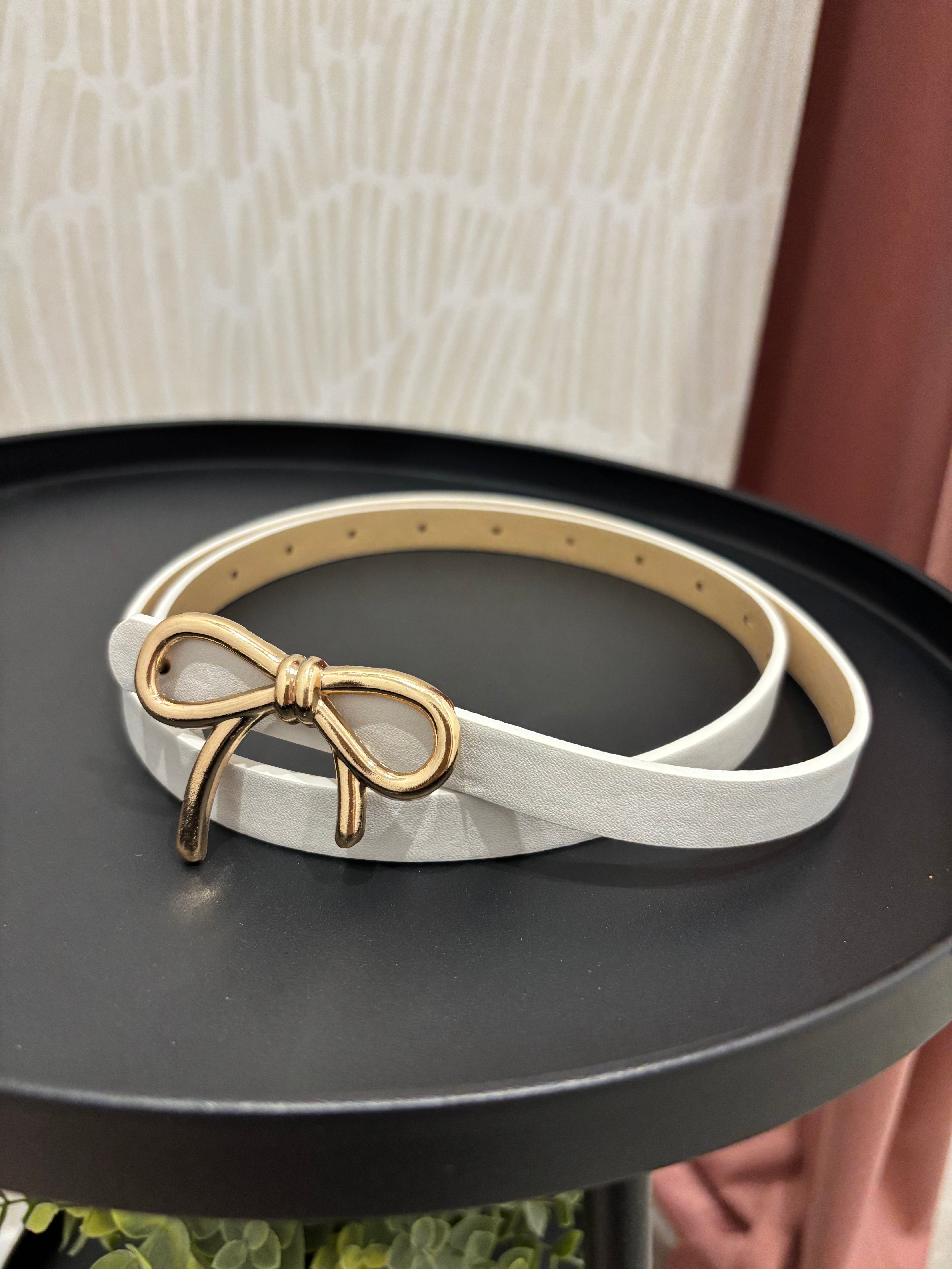 Bow Buckle Belt | White