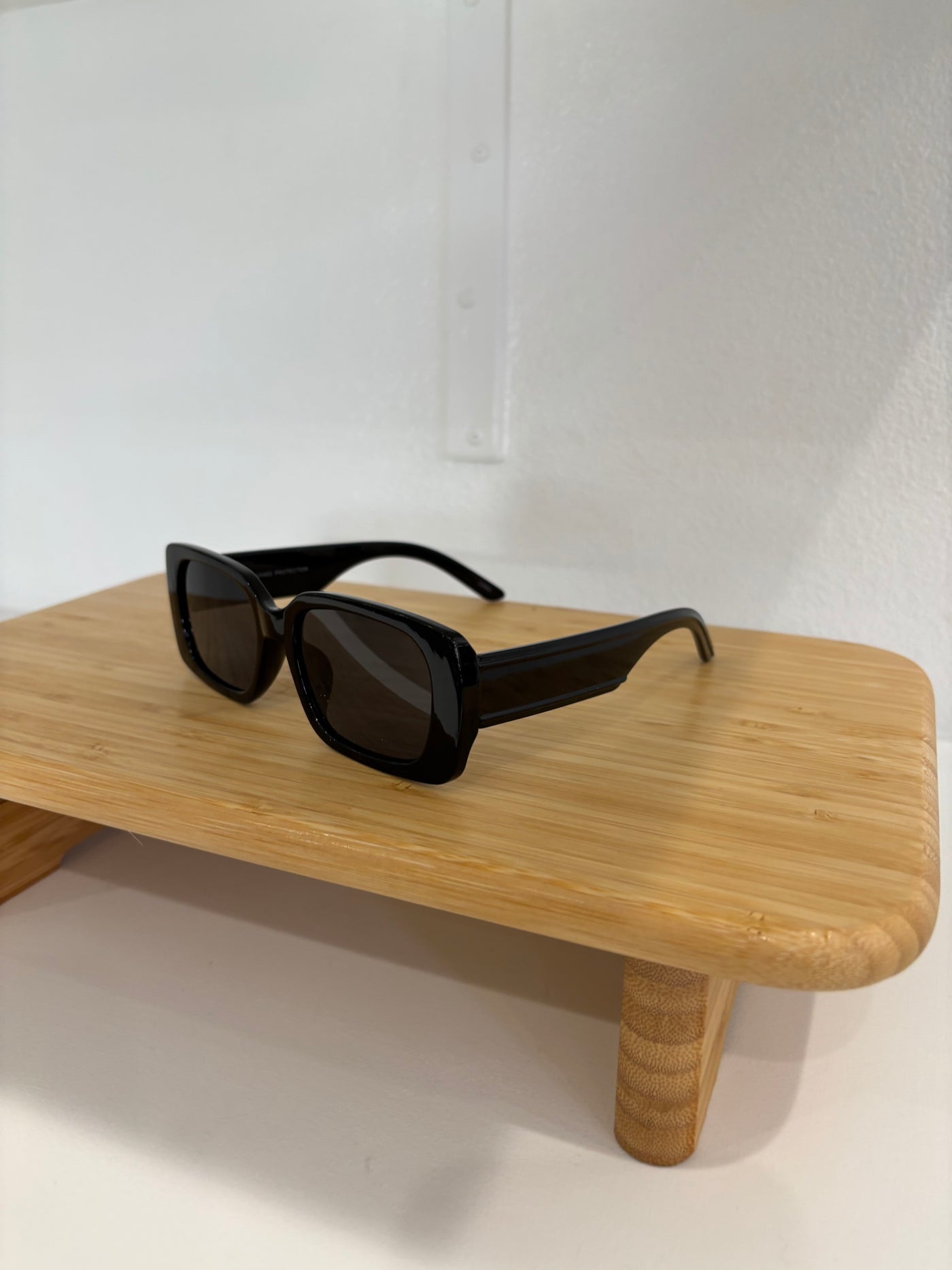 Chloe Rectangle Sunglasses | Black