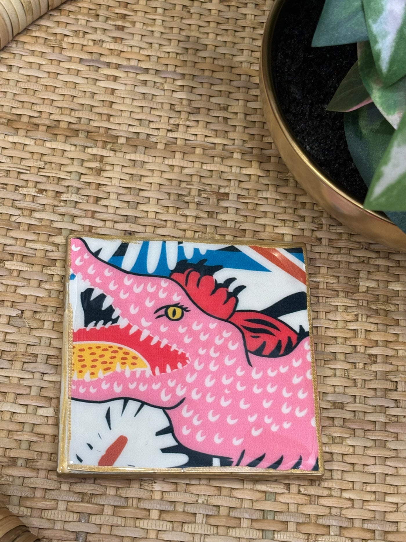 Gold Coaster | Pink Dragon