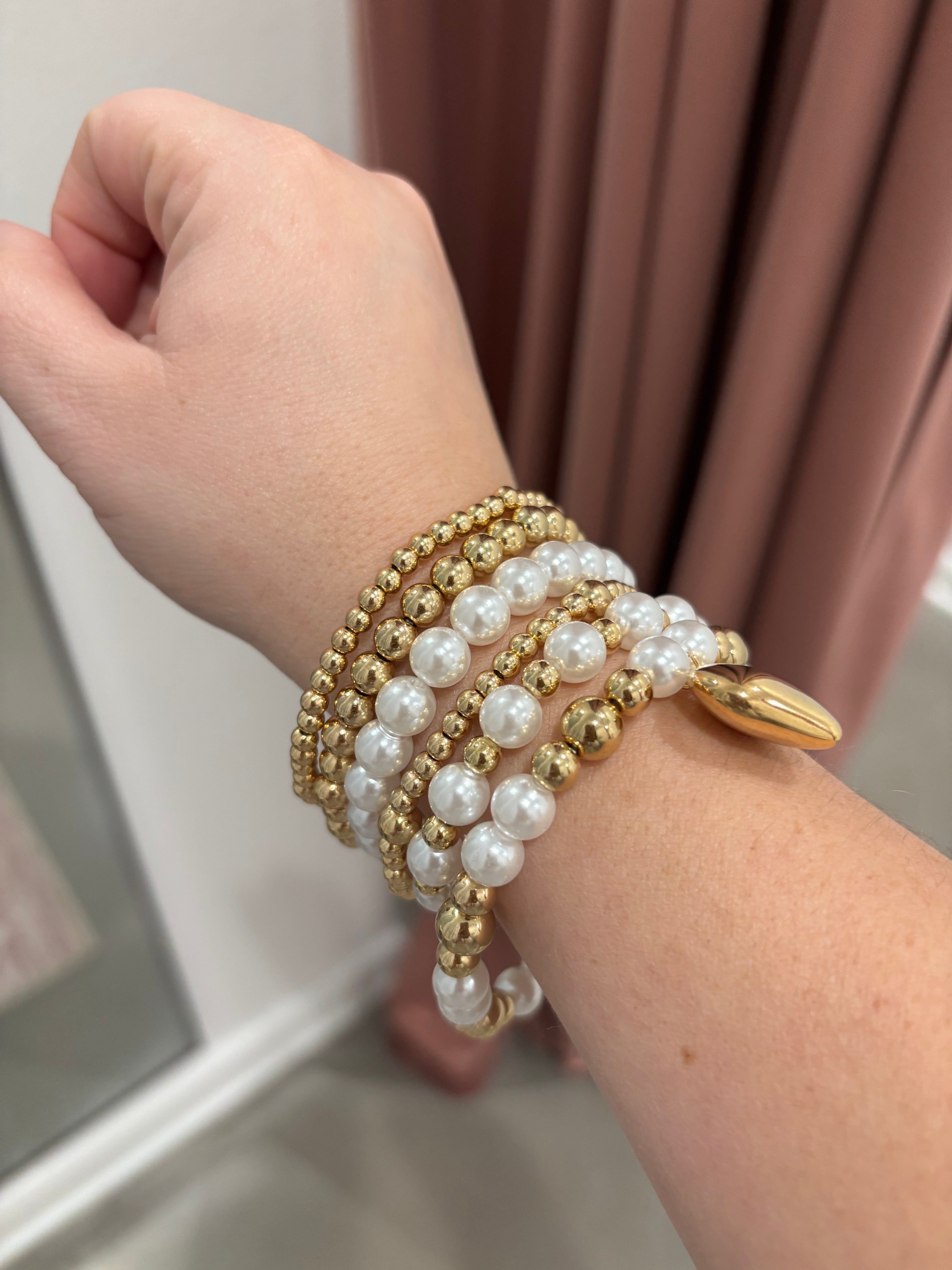 Pearl Beaded Heart Bracelet Set
