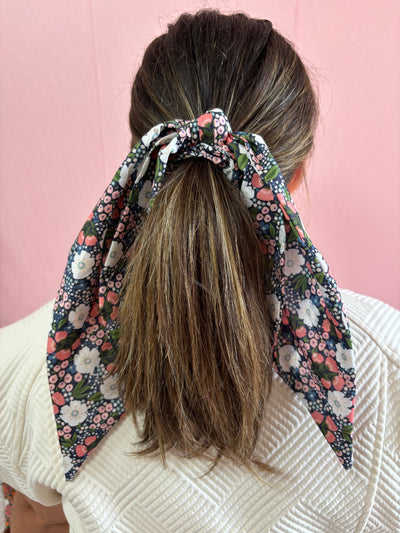 Blue, Pink and White Scrunchie Scarf