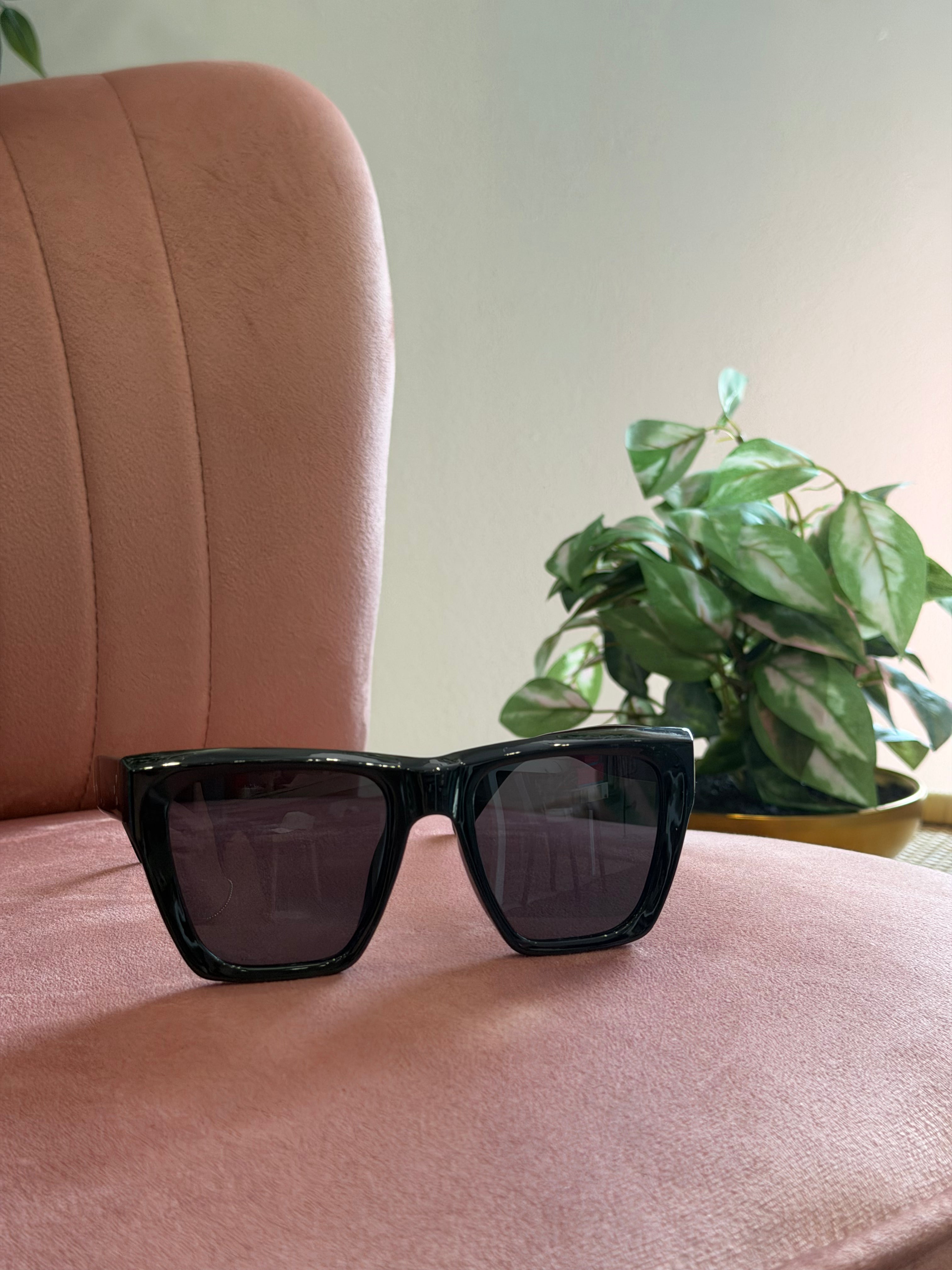 Square Frame Sunglasses | Black with Black Lenses