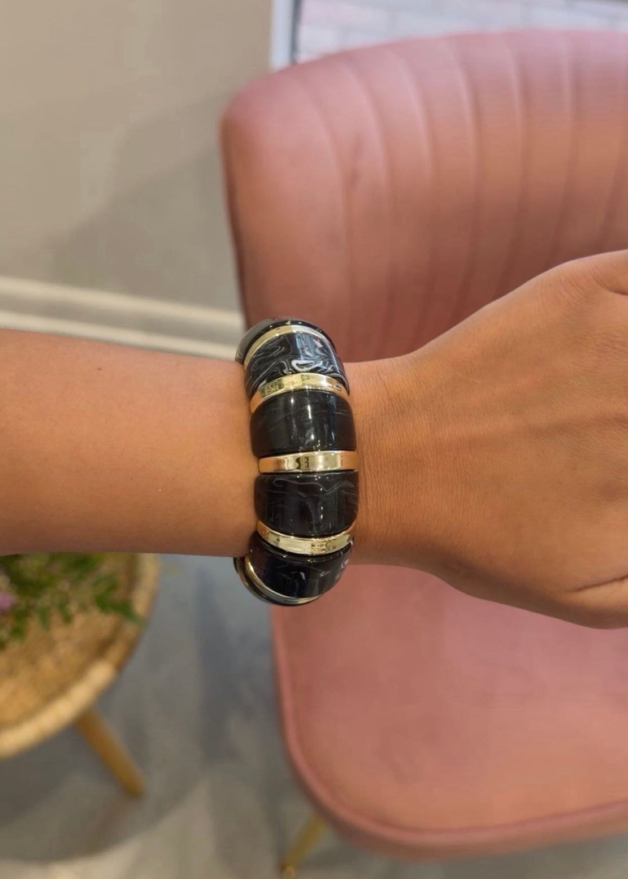Color-Block Acrylic Bracelet | Black