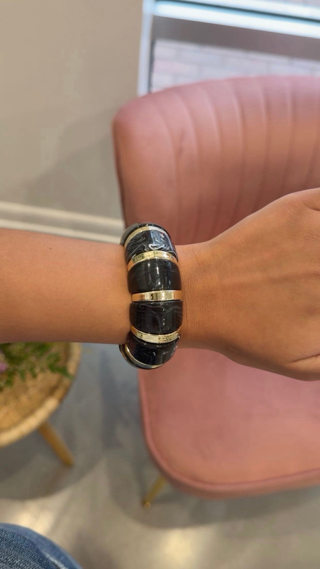 Color-Block Acrylic Bracelet | Black
