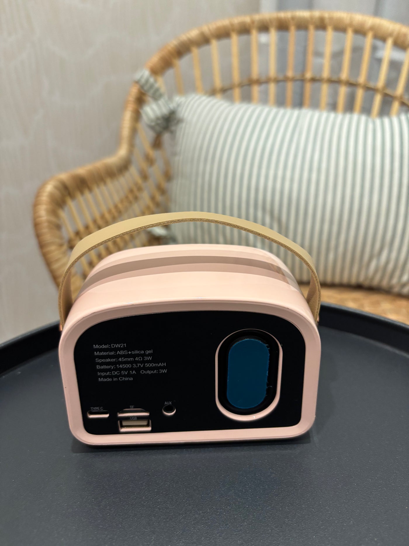 Retro Bluetooth Speaker | Pink