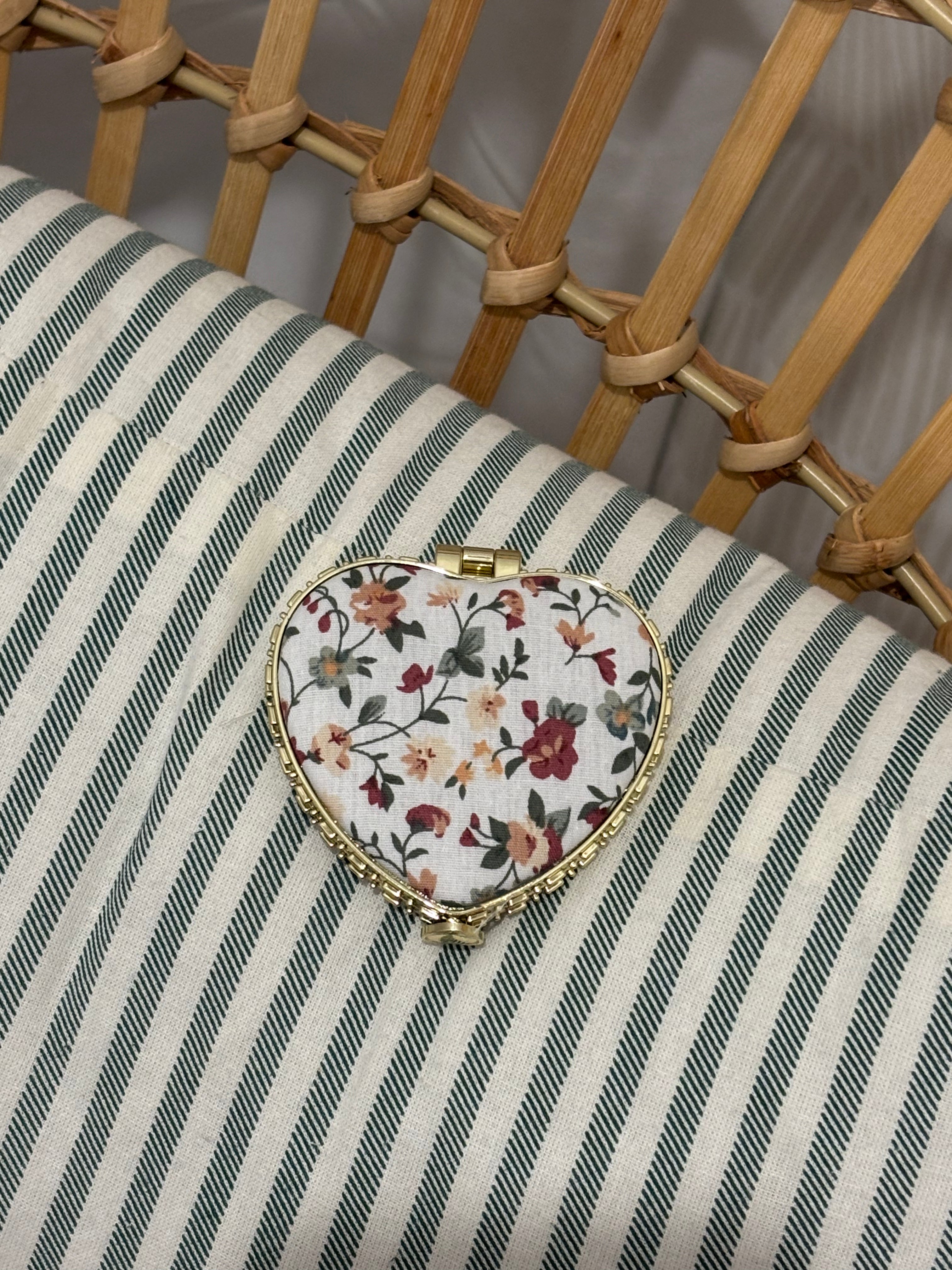 Compact Floral Mirror | White