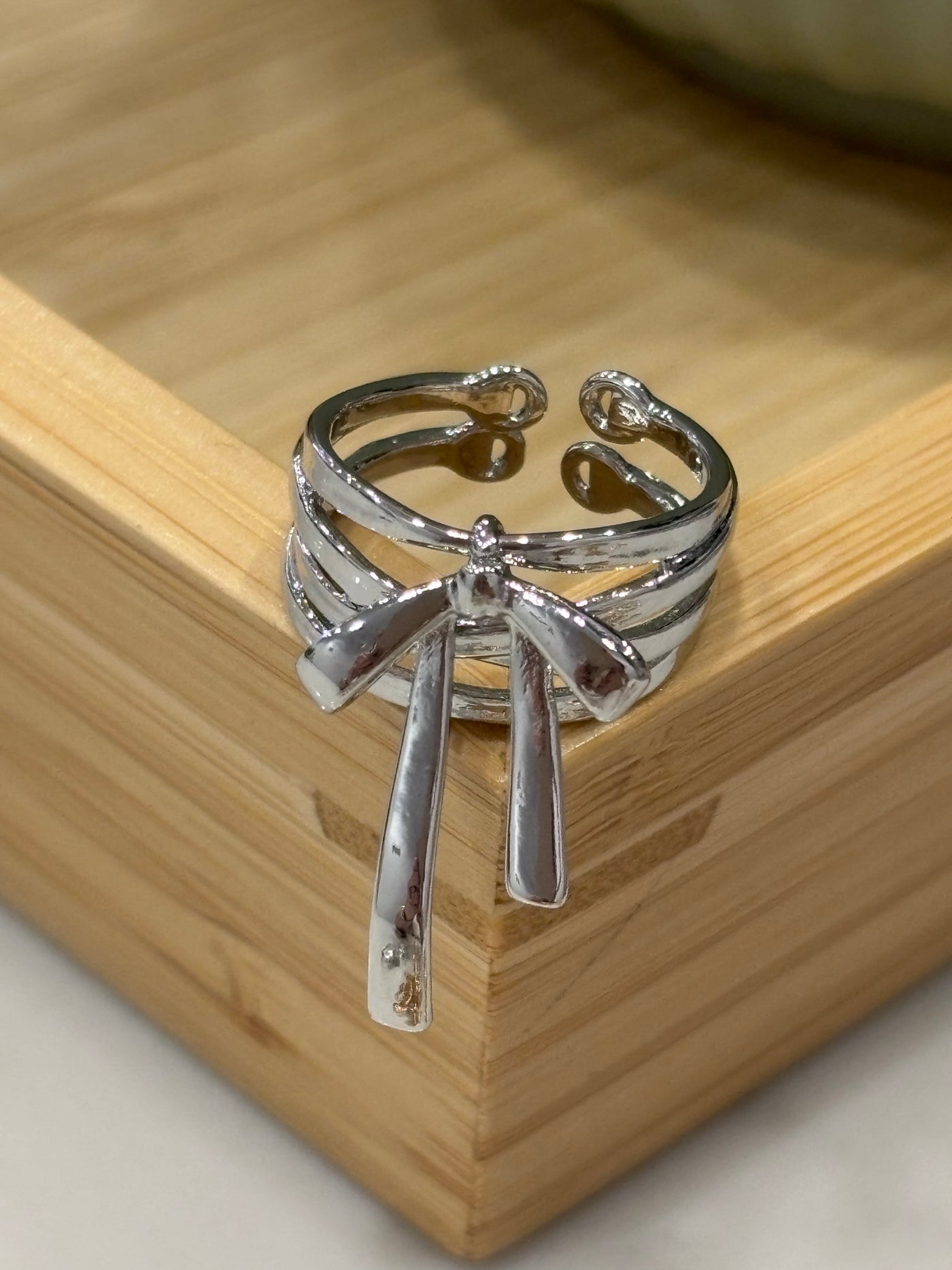 Adjustable Bold Bow Ring |Silver