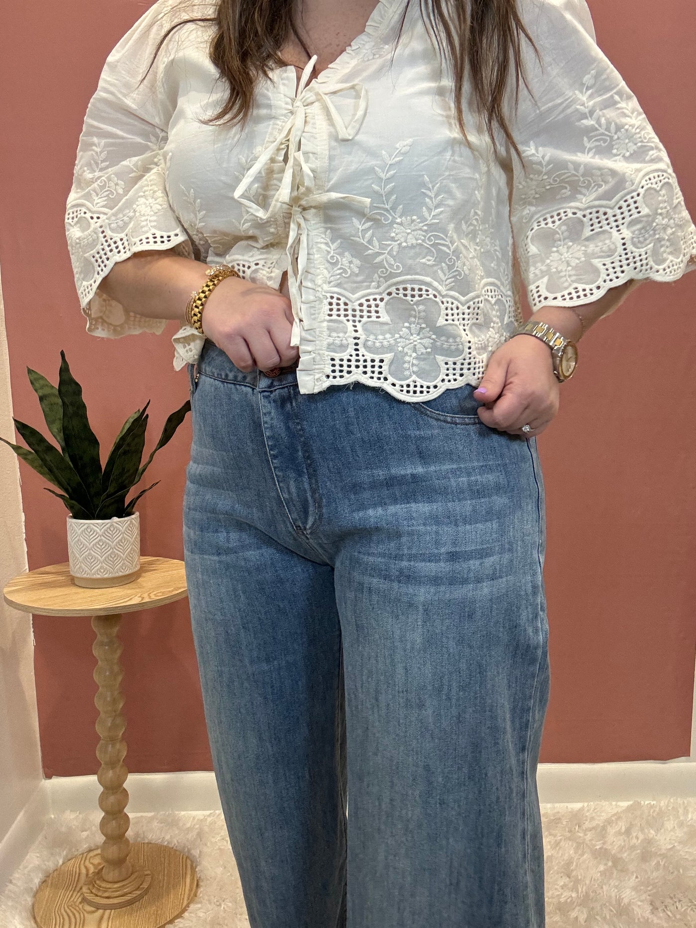 Straight Leg Mid Rise Jeans With Roll Up Hem