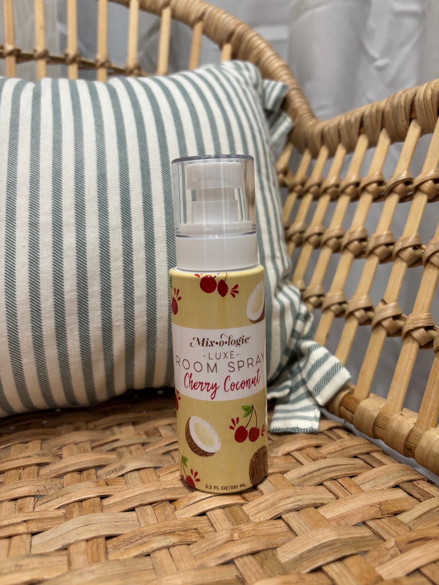 Luxe Room Spray | Cherry Coconut