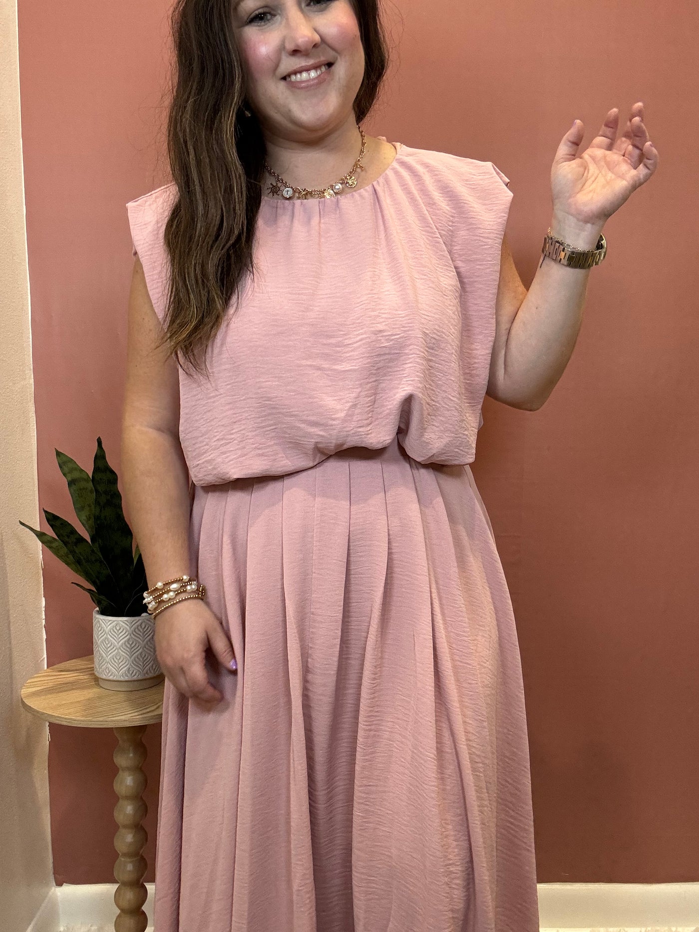 Sleeveless Balloon Crop Top