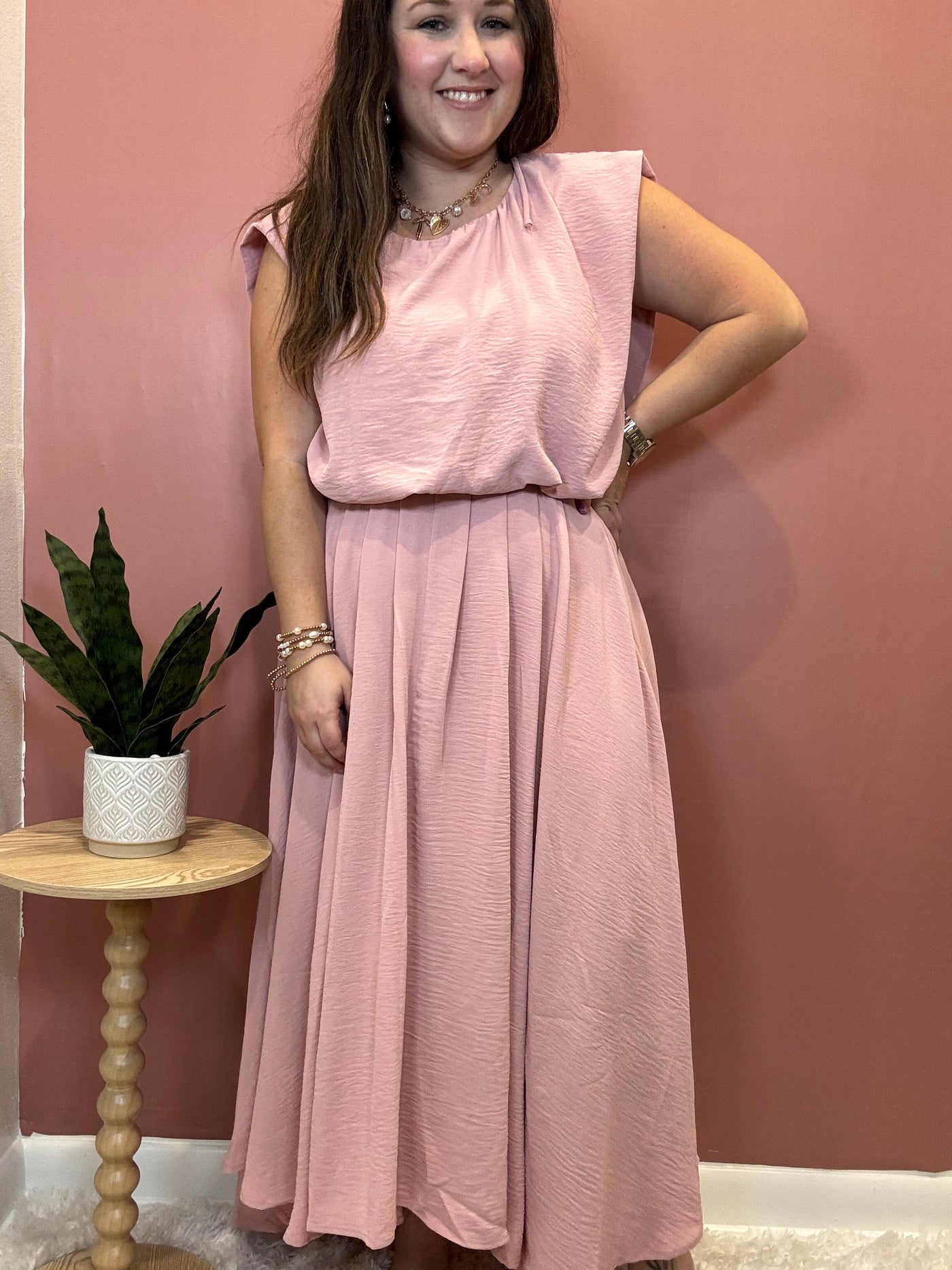 Sleeveless Balloon Crop Top