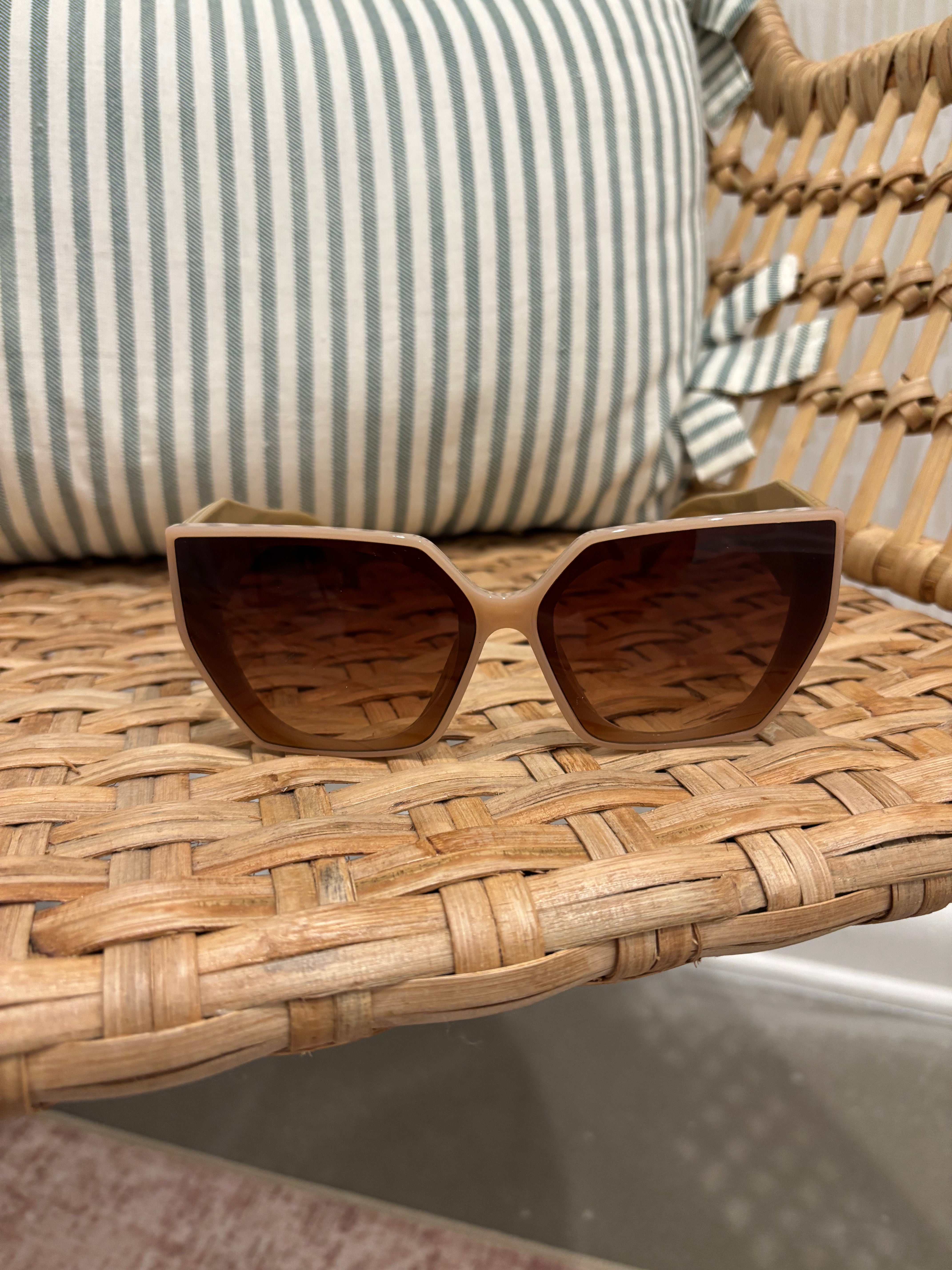 Rectangular Cat-Eye Sunglasses | Light Brown