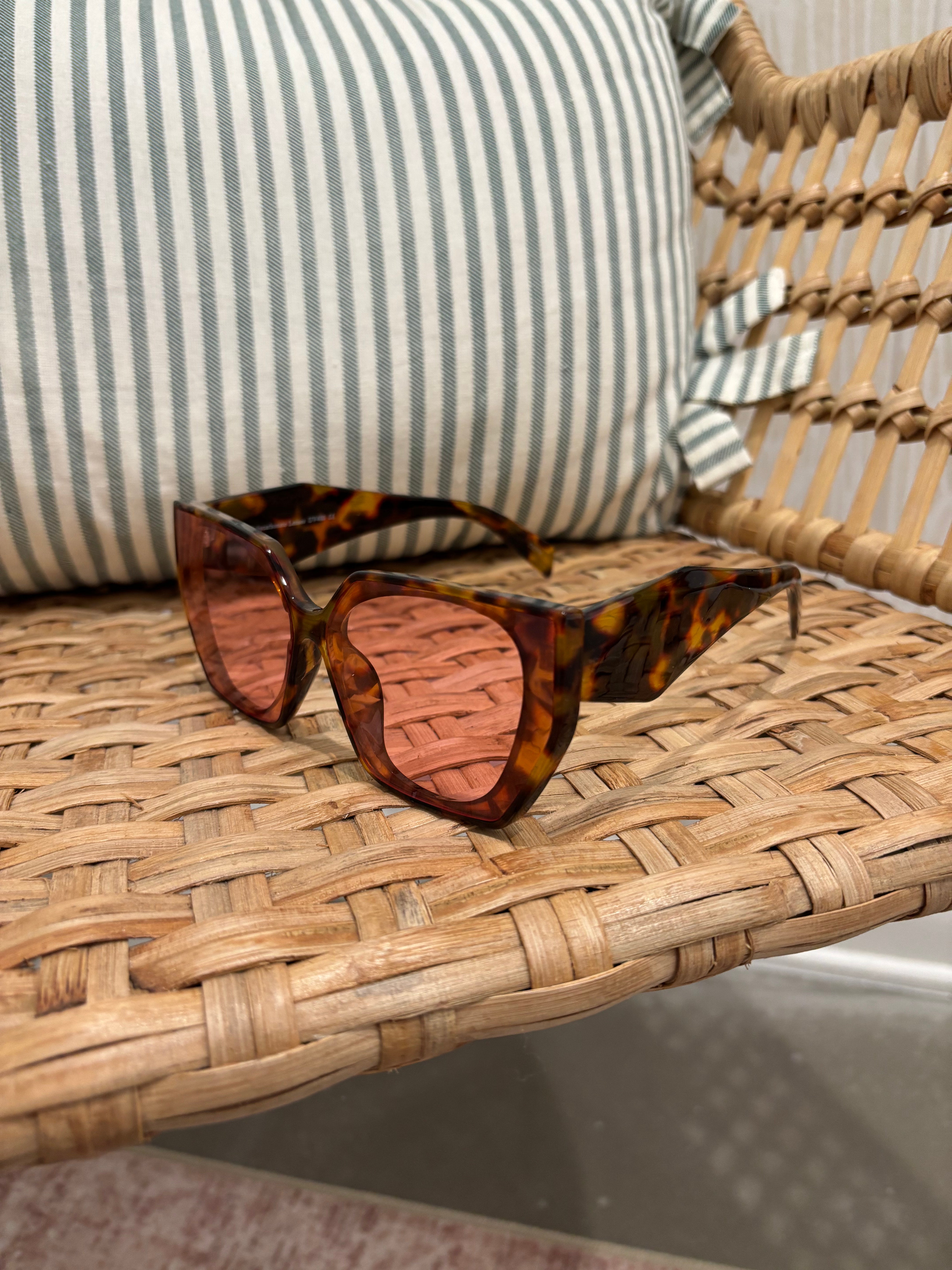 Rectangular Cat-Eye Sunglasses | Tortoise