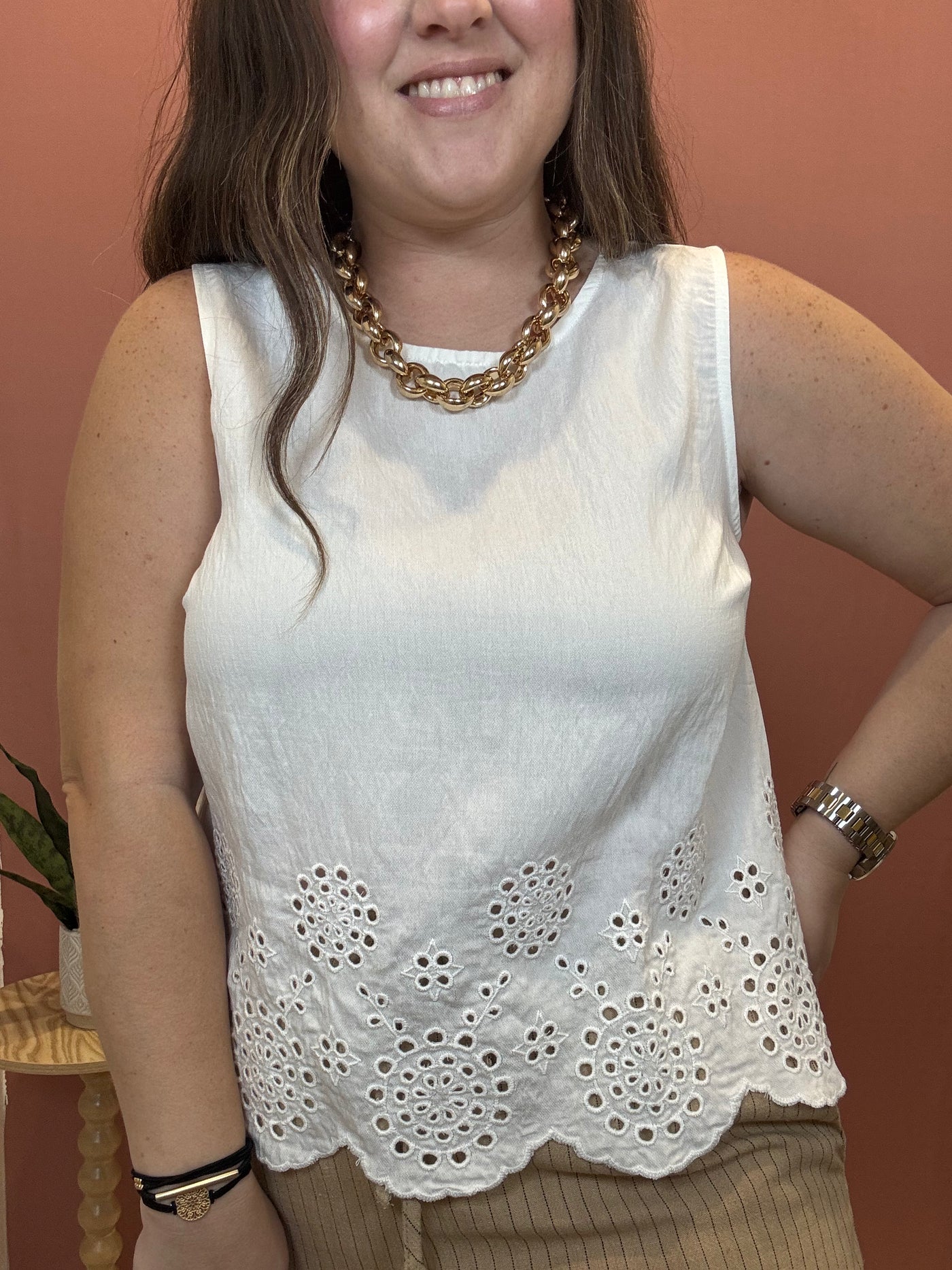 Eyelet Scalloped Hem Blouse | White