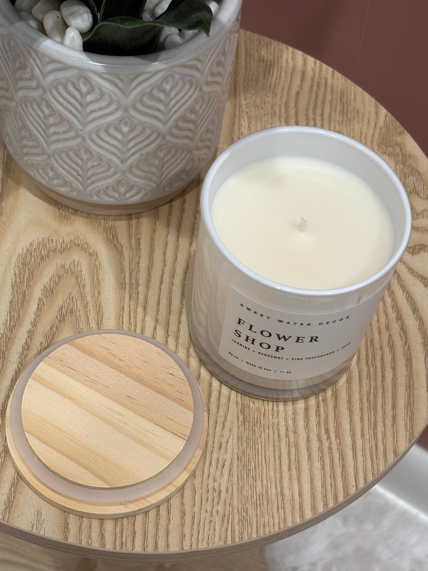 Soy Candle 11 oz | Flower Shop