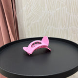 Flat Lay Oval Hair Claw Clip | Pink