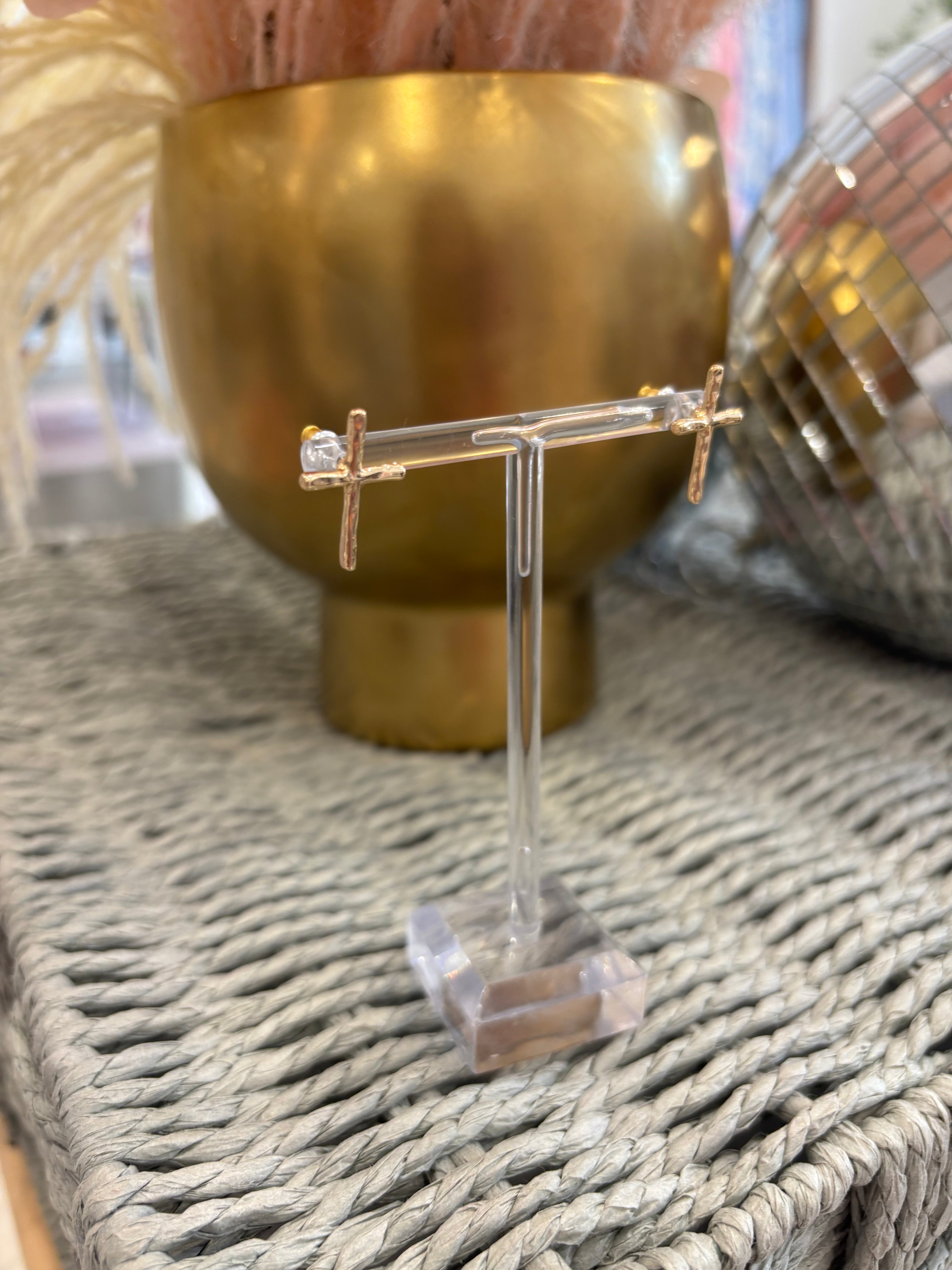 Hammered Cross Stud Earring | Gold