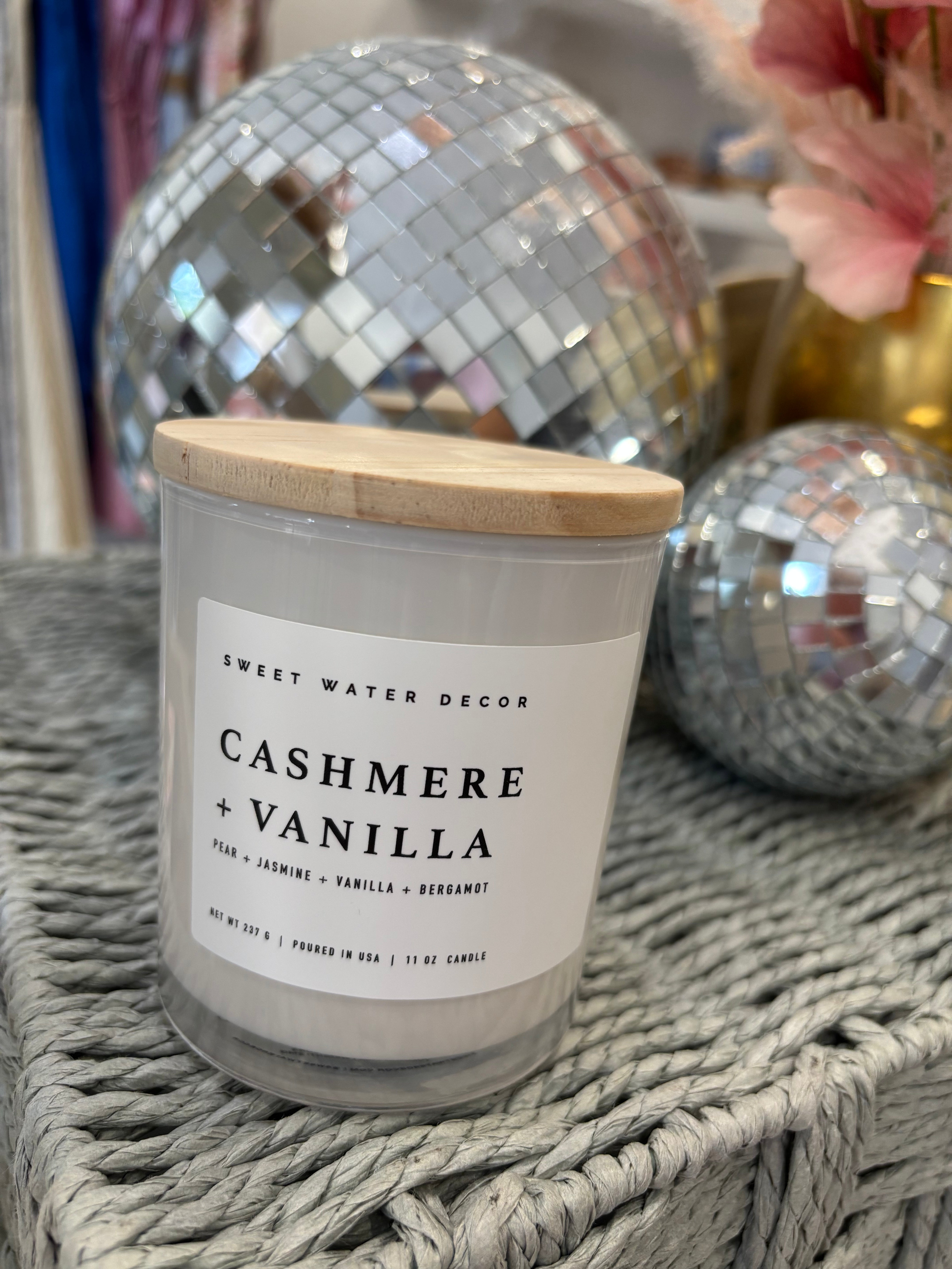 Soy Candle 11oz | Cashmere & Vanilla