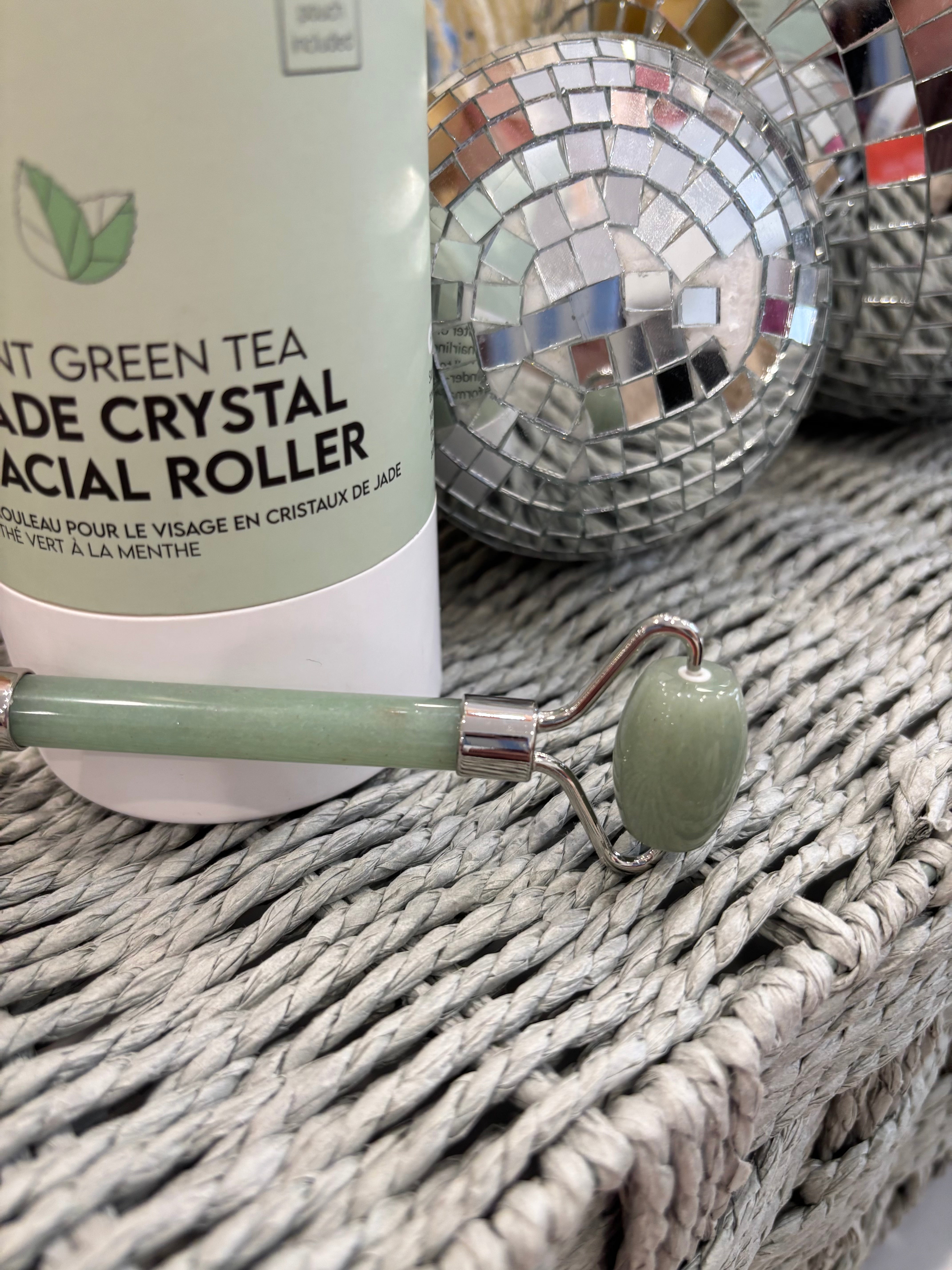 Mint Green Tea Jade Crystal Facial Roller