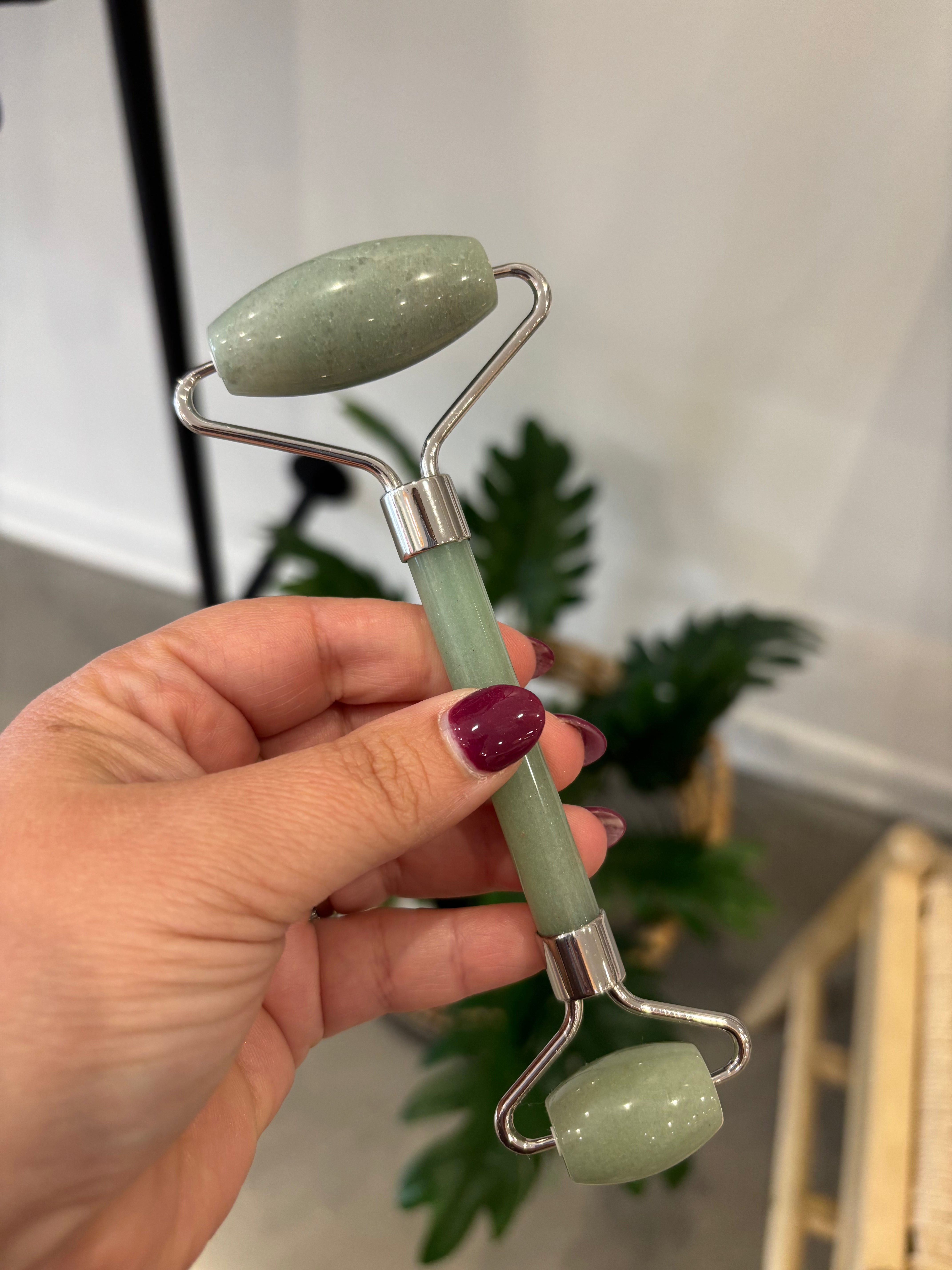 Mint Green Tea Jade Crystal Facial Roller