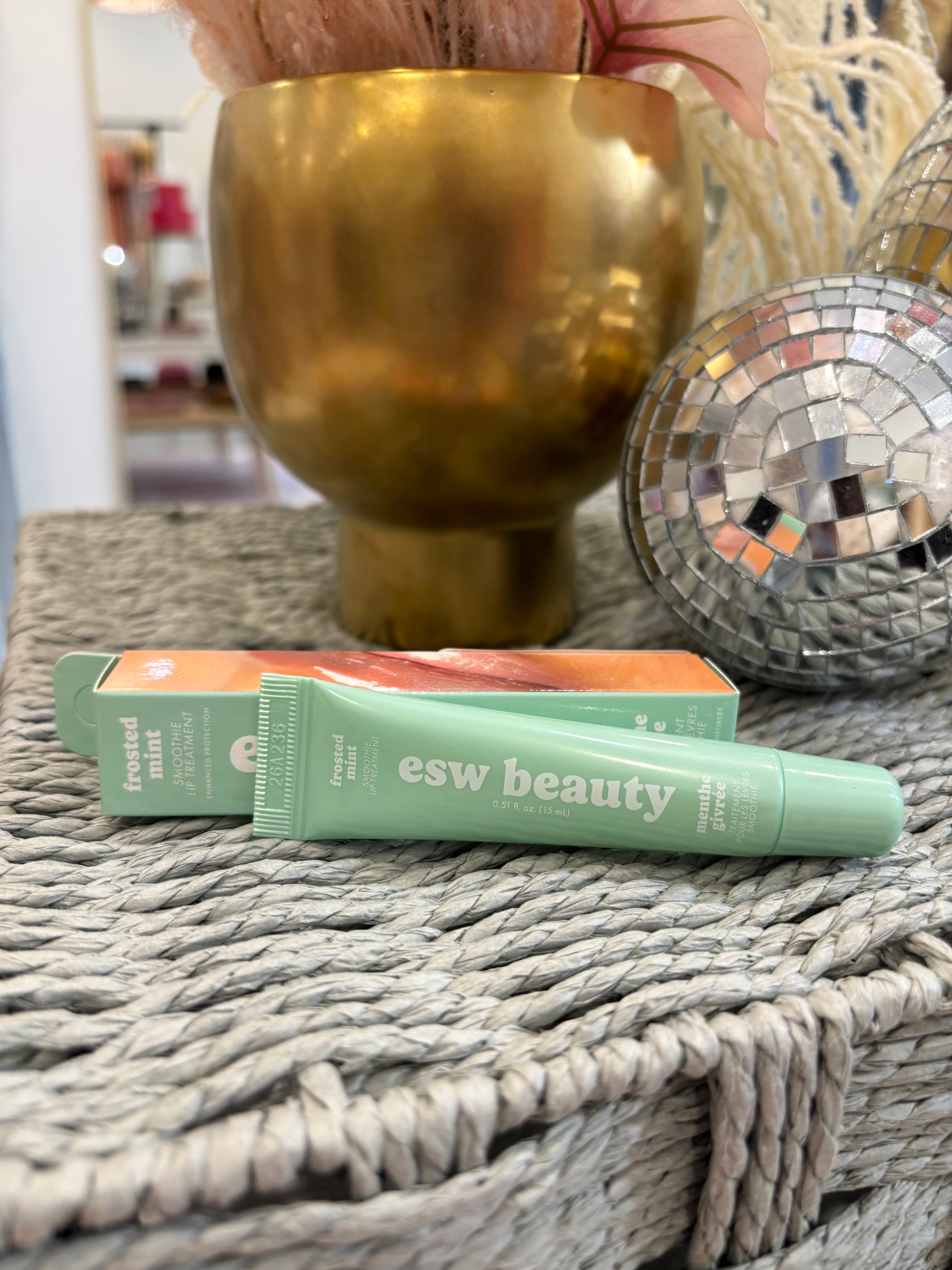 Smoothing Lip Treatment | Frosted Mint