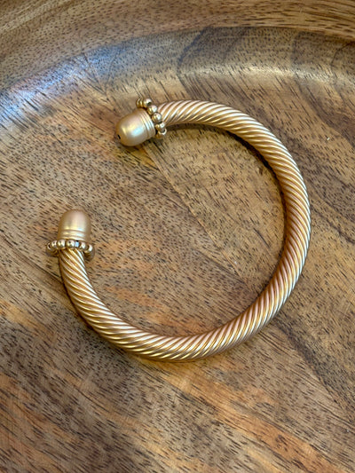 Cable Stone Cuff Bracelet // Matte Gold